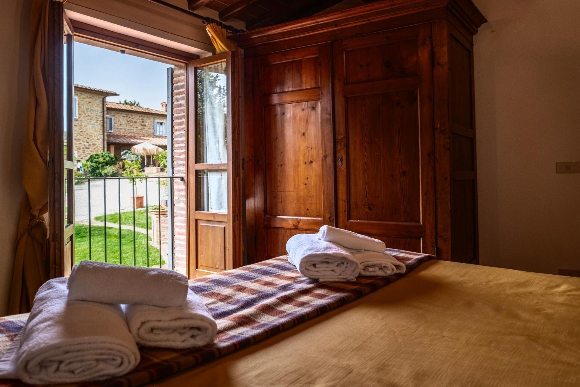Agriturismo Borgo Sant'Ercolano Ciggiano ภายนอก รูปภาพ