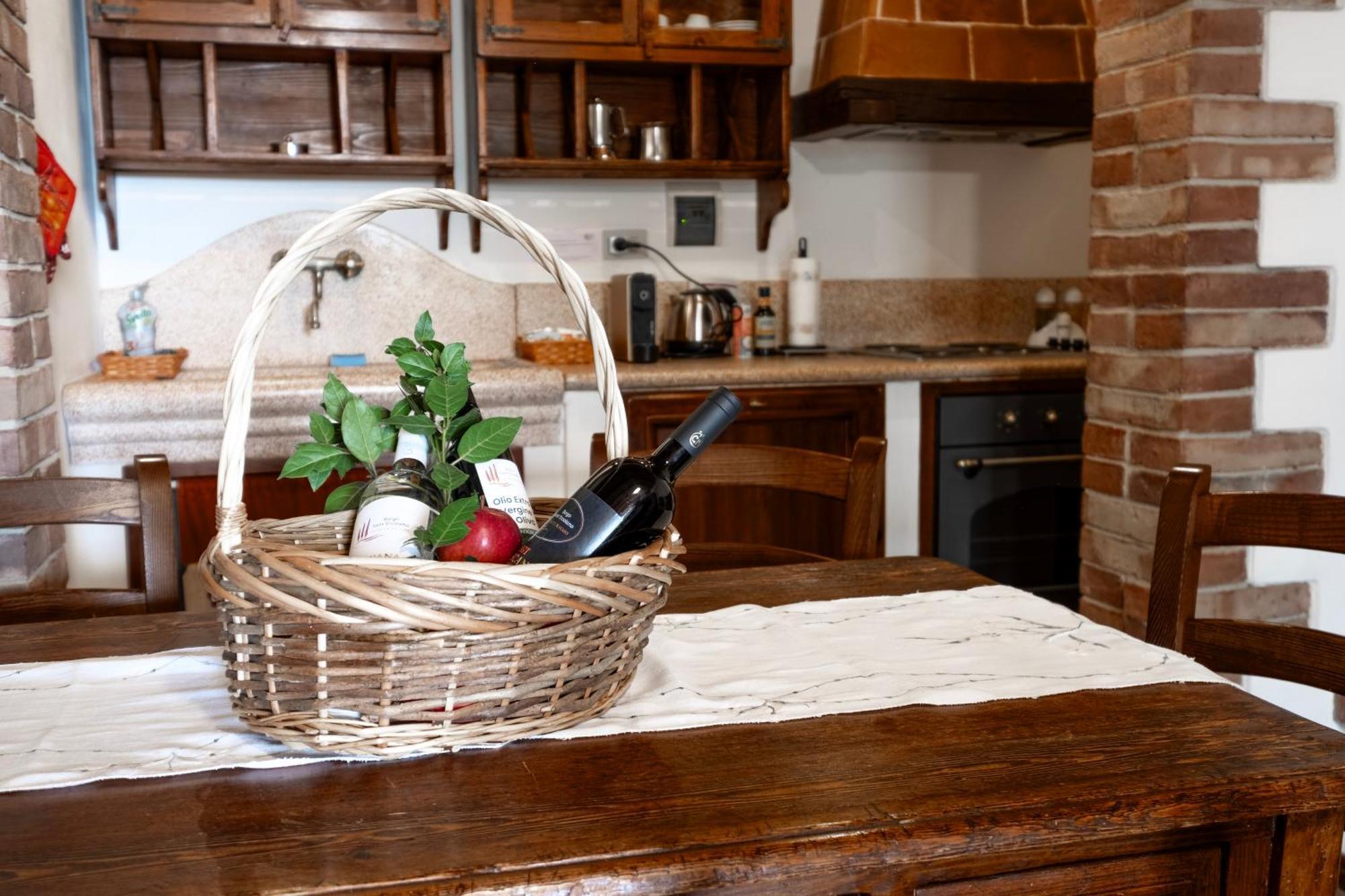 Agriturismo Borgo Sant'Ercolano Ciggiano ภายนอก รูปภาพ