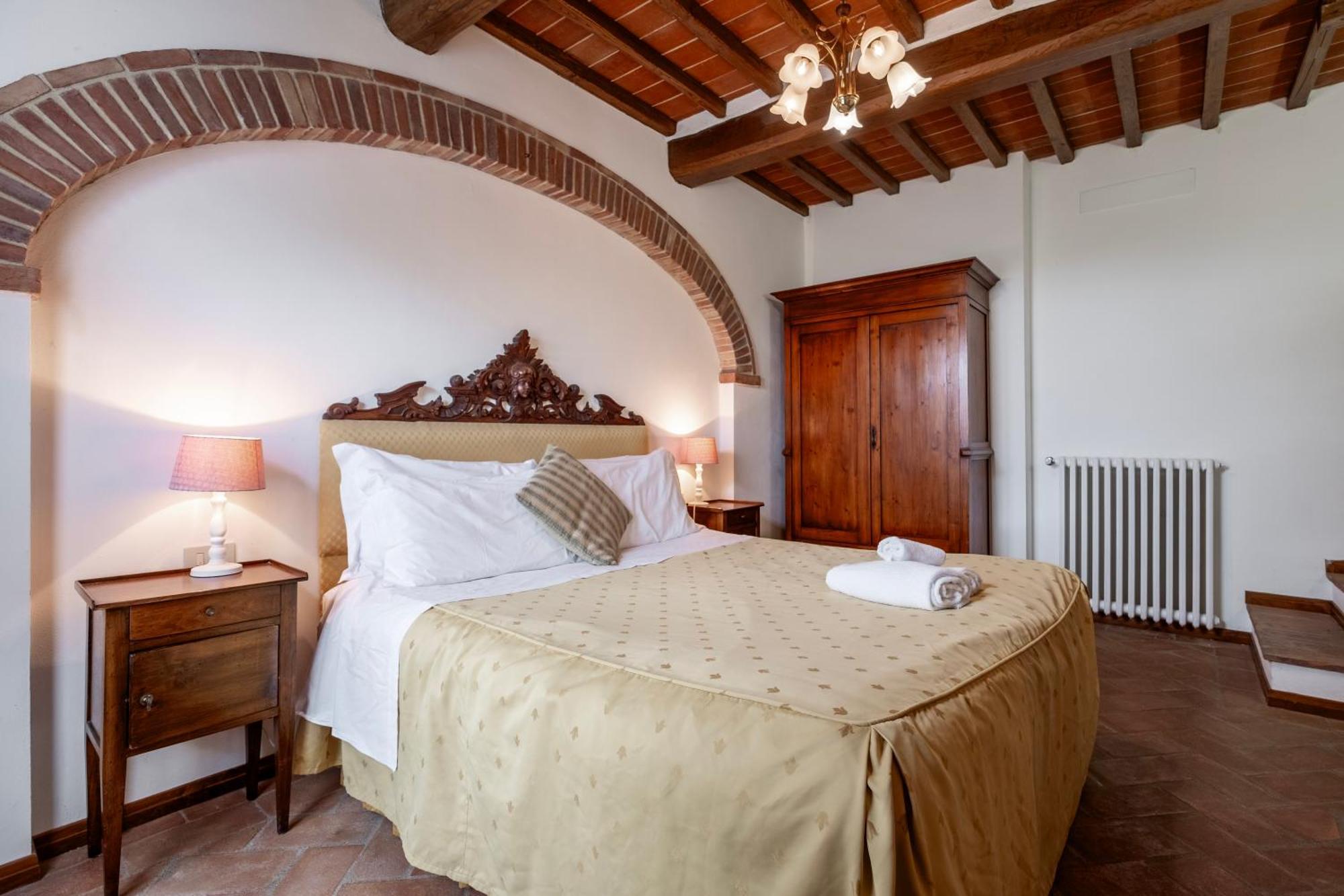 Agriturismo Borgo Sant'Ercolano Ciggiano ภายนอก รูปภาพ