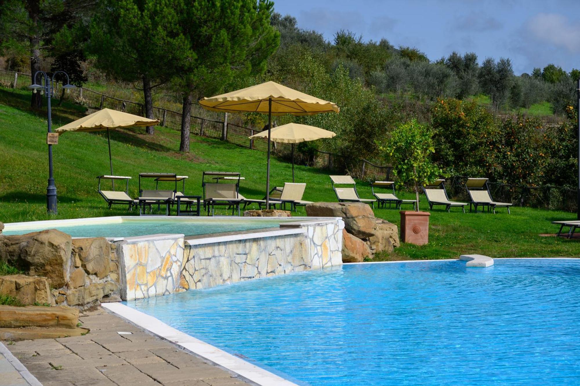 Agriturismo Borgo Sant'Ercolano Ciggiano ภายนอก รูปภาพ